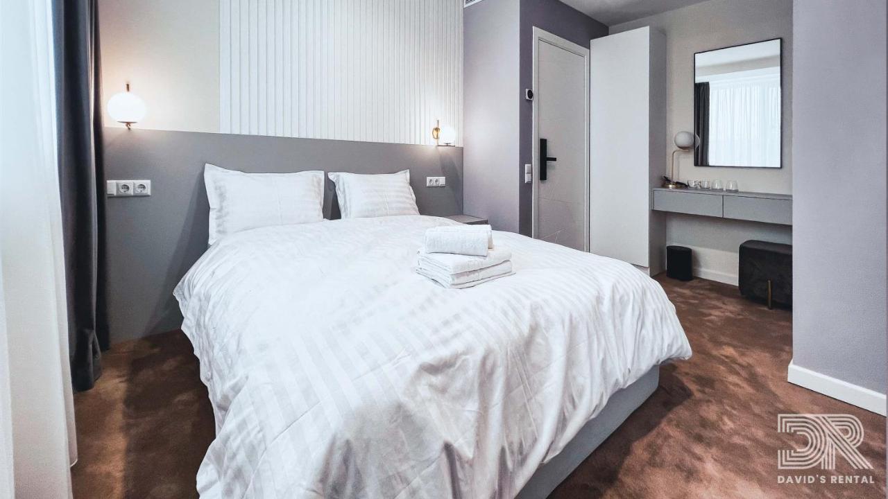 David'S Rental Rooms Boekarest Buitenkant foto